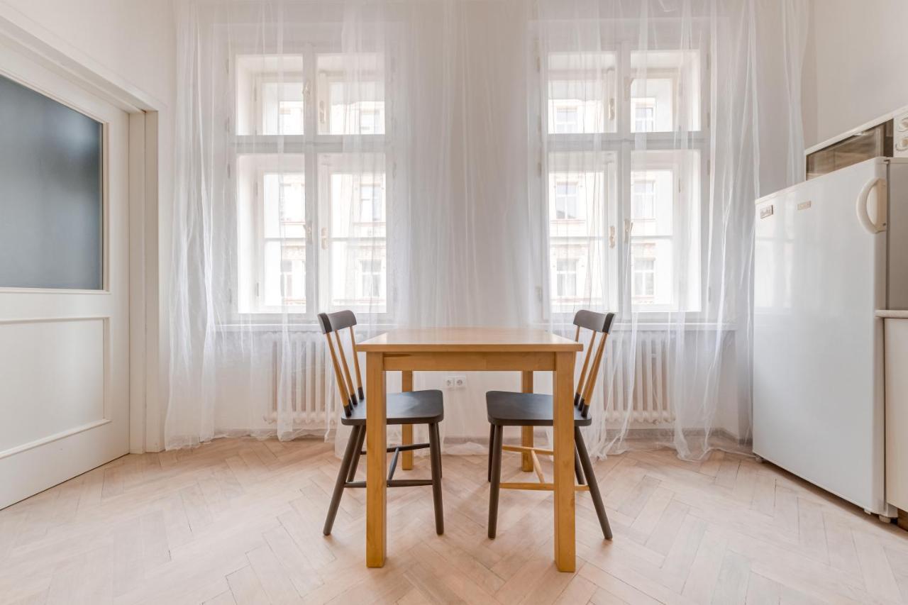 Vita Nejedleho Apartments Πράγα Εξωτερικό φωτογραφία
