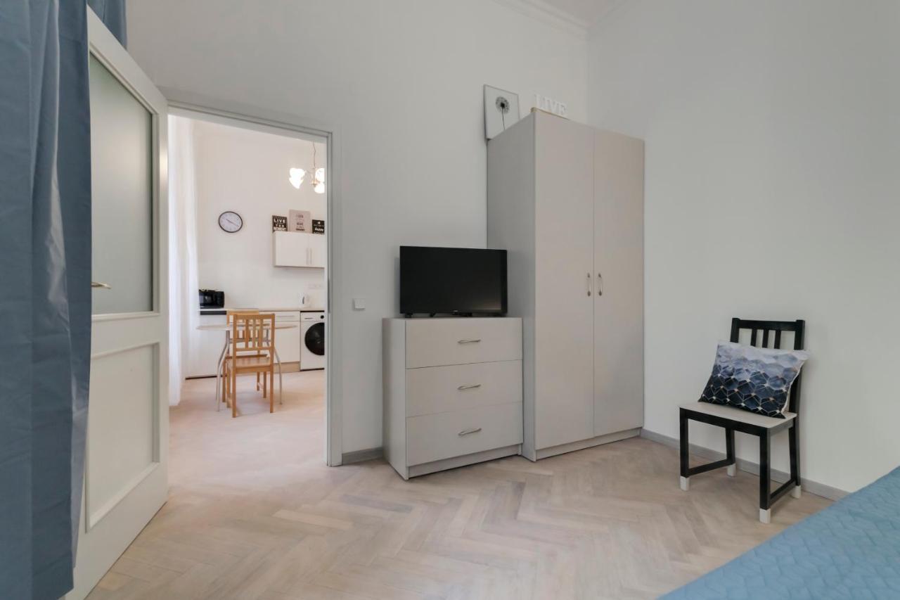 Vita Nejedleho Apartments Πράγα Εξωτερικό φωτογραφία